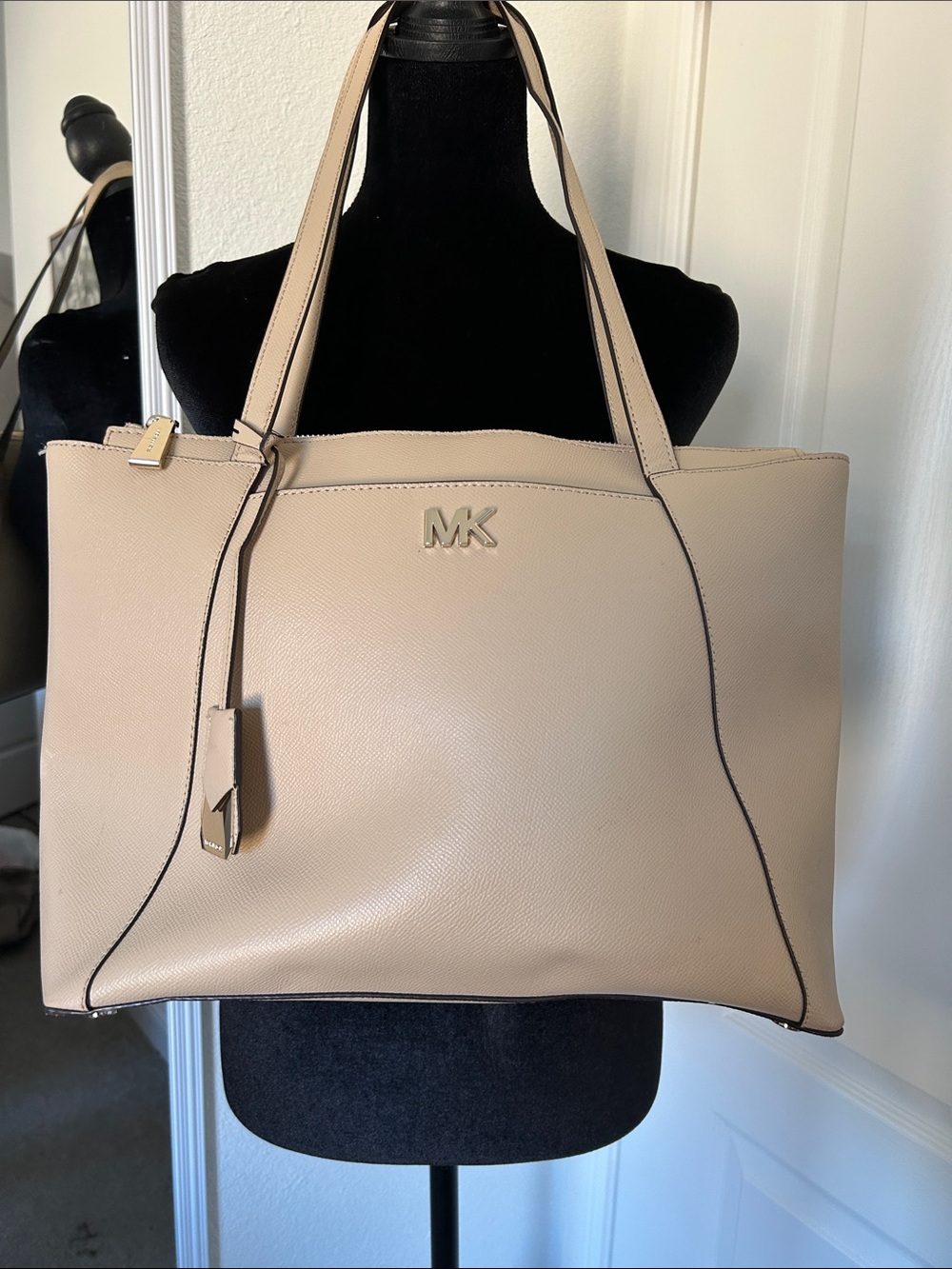 Michael Kors Pebble Leather Beige Tote with Black Piping